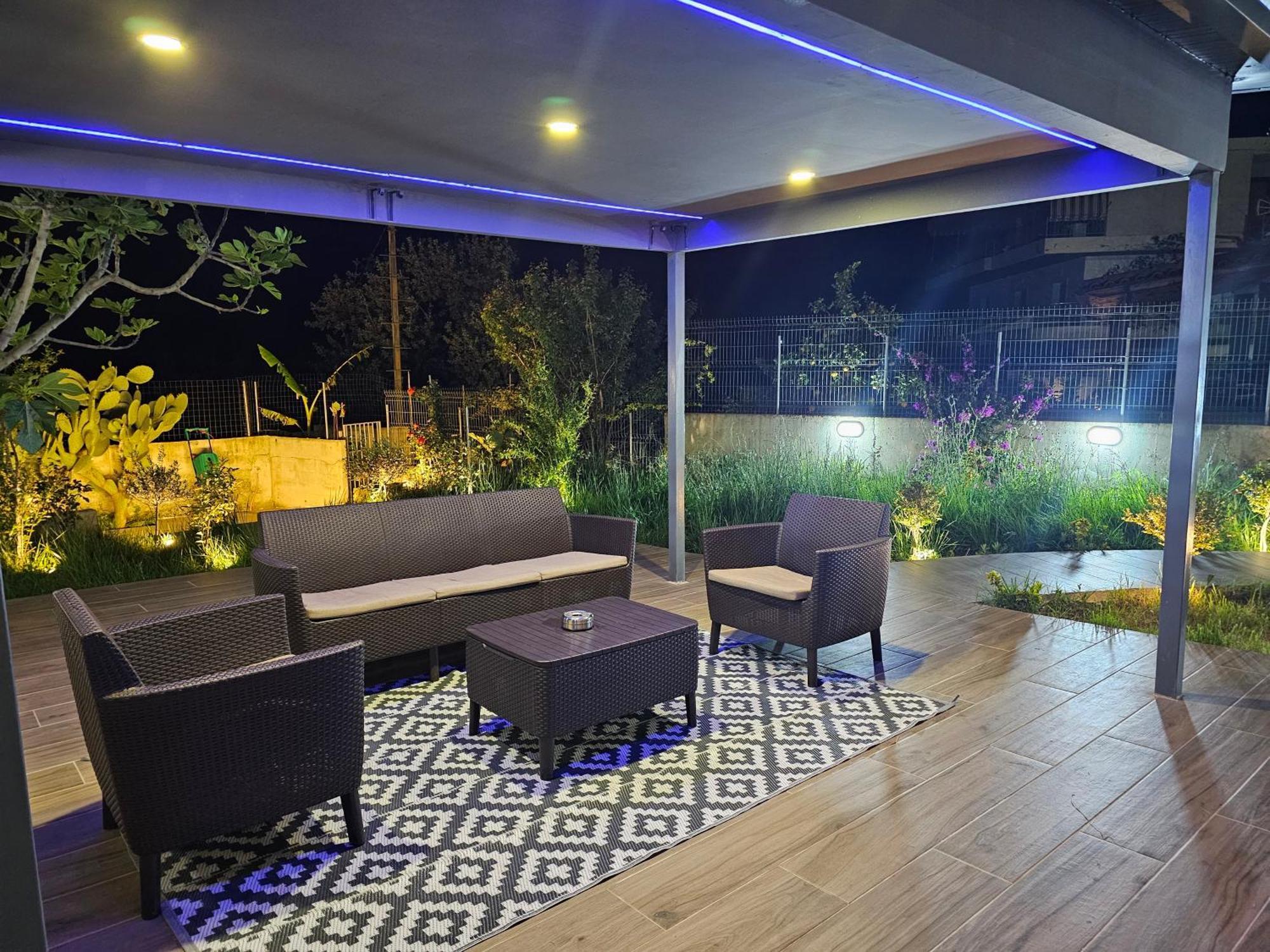 Viewtopia House Dhermi Luaran gambar